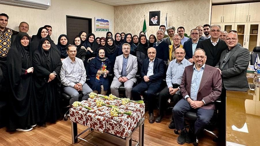 تقدیر از بازنشستگان دفتر برنامه، مدیریت پروژه و بودجه شرکت ارتباطات زیرساخت تقدیر از بازنشستگان دفتر برنامه، مدیریت پروژه و بودجه شرکت ارتباطات زیرساخت