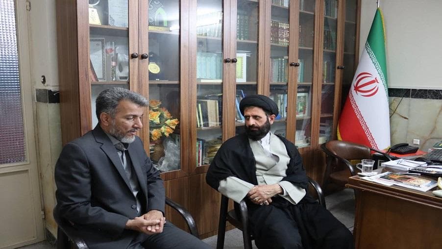 مدیرکل ارتباطات زیرساخت استان سمنان با امام جمعه گرمسار دیدار کرد مدیرکل ارتباطات زیرساخت استان سمنان با امام جمعه گرمسار دیدار کرد