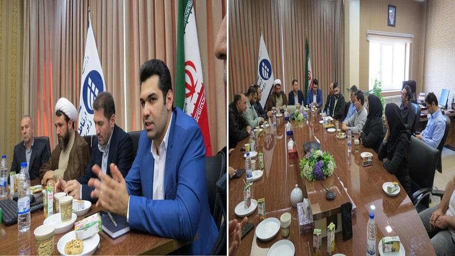 نشست صمیمی مدیرکل ارتباطات و فناوری اطلاعات استان آذربایجان شرقی کارکنان مدیریت ارتباطات زیرساخت استان