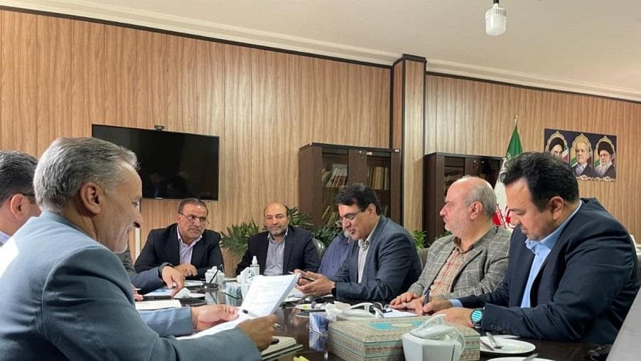 مدیران ارشد وزارت ارتباطات خراسان رضوی با نماینده مجلس گناباد دیدار کردند مدیران ارشد وزارت ارتباطات خراسان رضوی با نماینده مجلس گناباد دیدار کردند