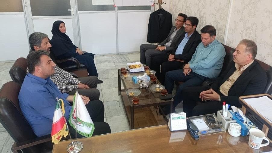 دیدار سرپرست مدیریت ارتباطات زیرساخت استان چهارمحال و بختیاری با مدیرکل پدافند غیرعامل استانداری دیدار سرپرست مدیریت ارتباطات زیرساخت استان چهارمحال و بختیاری با مدیرکل پدافند غیرعامل استانداری