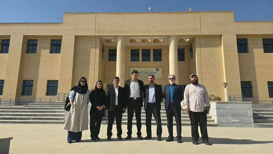 بازدید کارشناسان مالی و فنی از قطب مراکز داده فولاد شهر اصفهان