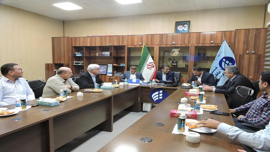 سفر عضو هیأت‌مدیره شرکت ارتباطات زیرساخت به استان بوشهر/ تاکید بر افزایش پایداری ارتباطات