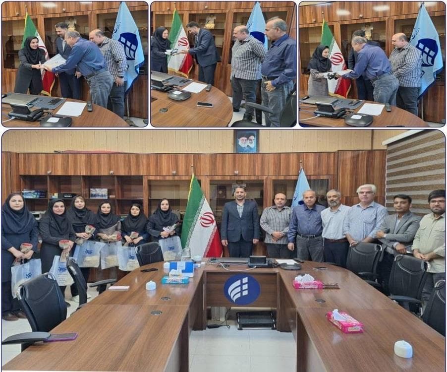 تجلیل از مقام والای زن و مادر با حضور مدیر ارتباطات زیرساخت استان بوشهر تجلیل از مقام والای زن و مادر با حضور مدیر ارتباطات زیرساخت استان بوشهر