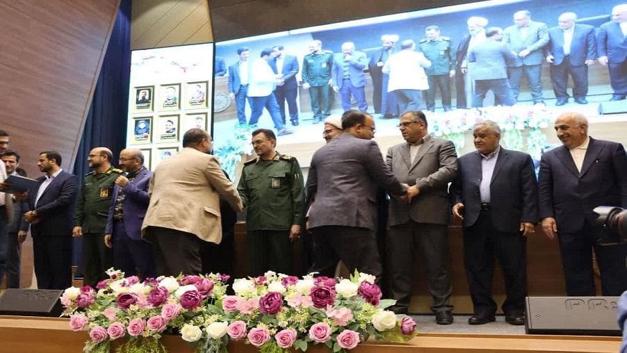 از روابط عمومی مدیریت ارتباطات زیرساخت استان سمنان تجلیل شد
