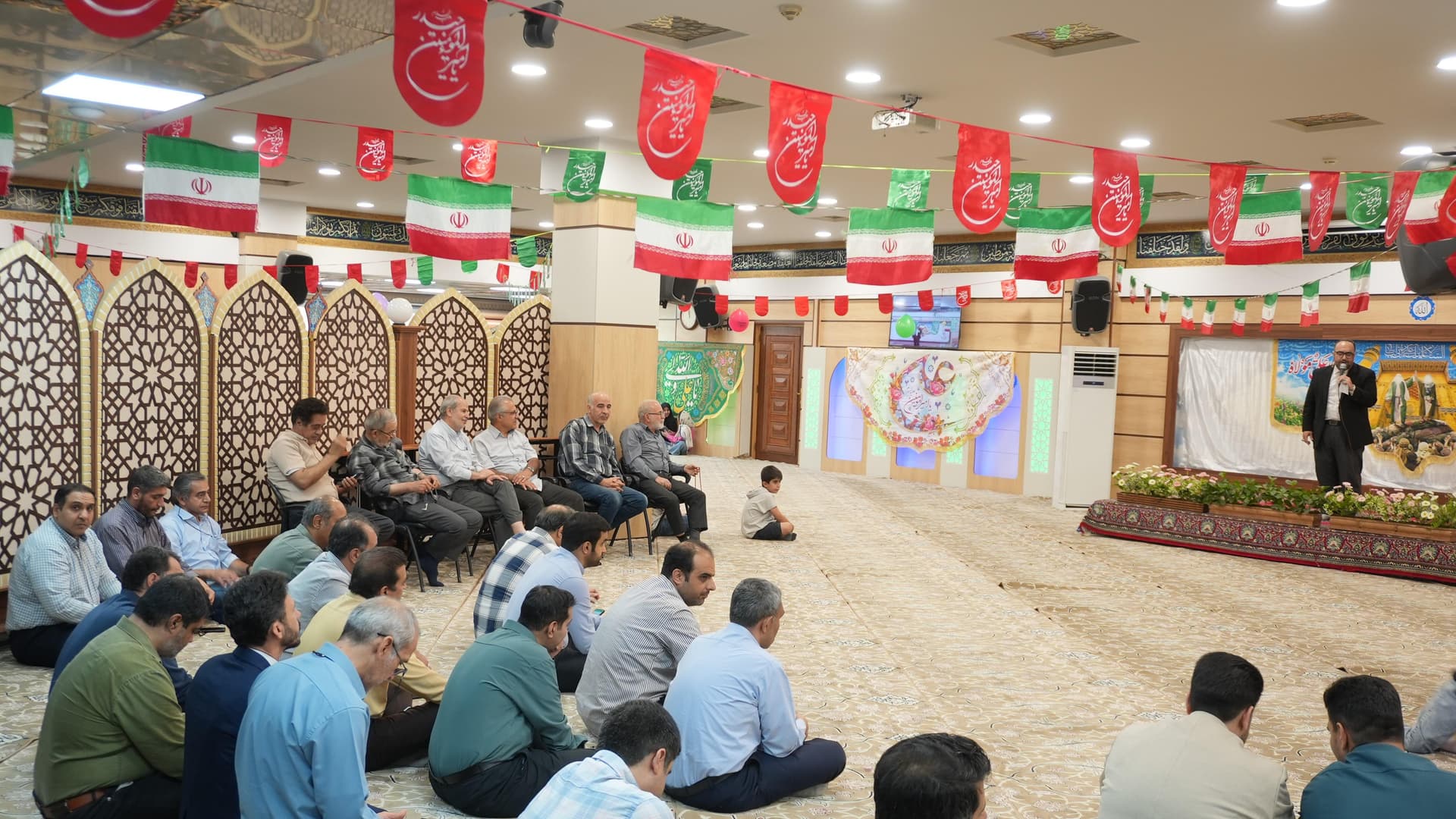 جشن عید سعید غدیر خم در شرکت ارتباطات زیرساخت برگزار شد