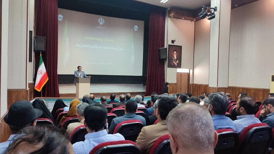 تجلیل از روایتگران جنگ رمضان در نشست مدیران روابط عمومی بوشهر
