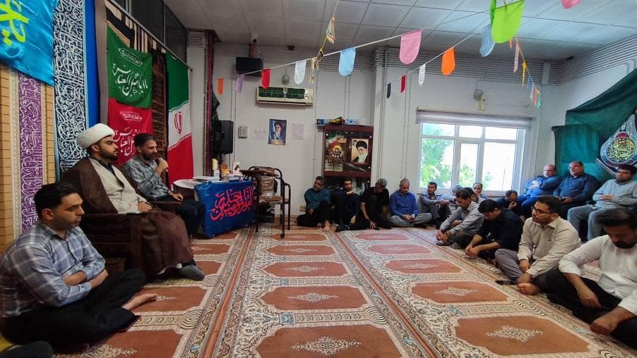 برگزاری مراسم جشن عید سعید غدیر خم در مدیریت ارتباطات زیرساخت استان بوشهر