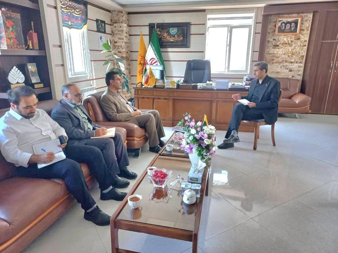 مدیر ارتباطات زیرساخت استان اردبیل با مدیر عامل شرکت توزیع نیروی برق استان اردبیل دیدار کرد