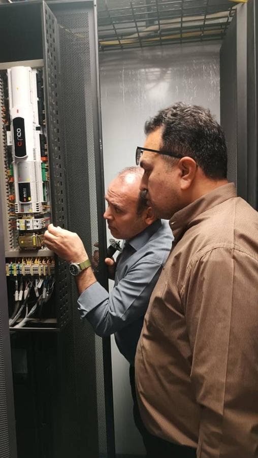 بازدید مدیریت ارتباطات زیرساخت خراسان رضوی از قطب داده شهید میری