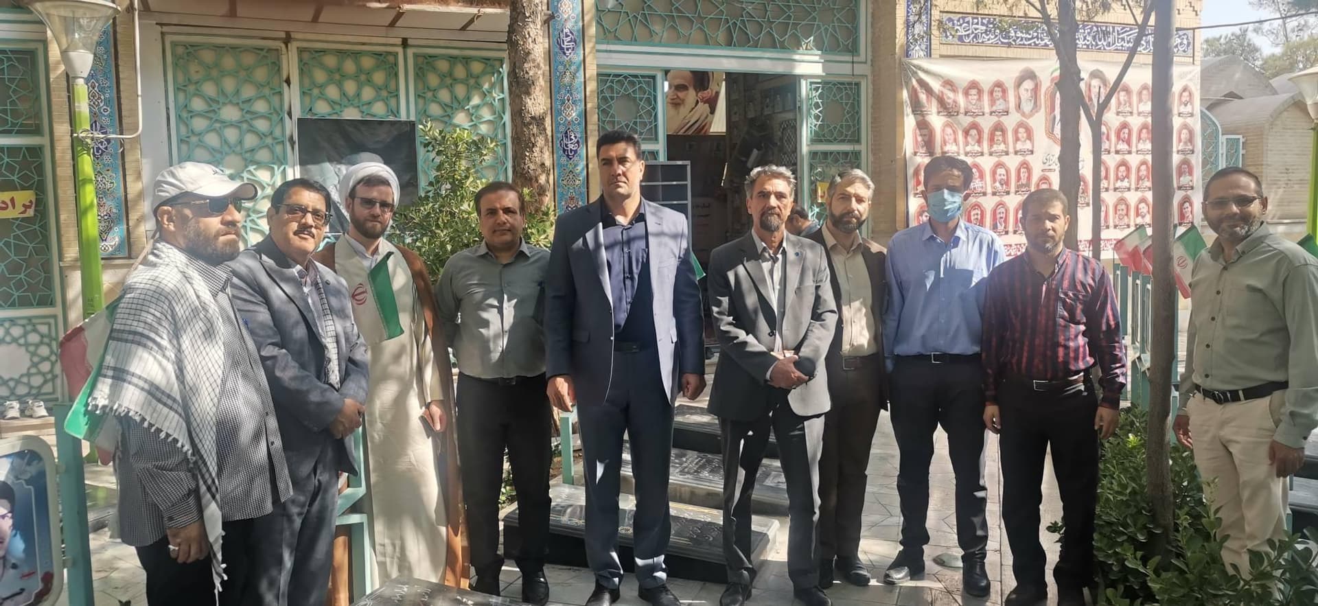 همایش پیاده‌روی همکاران ارتباطات زیرساخت اصفهان در نجف‌آباد برگزار شد
