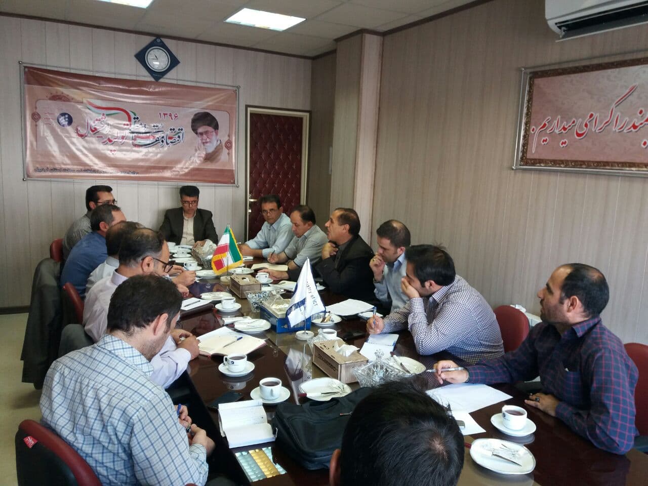 جلسه هم اندیشی اداره کل ارتباطات زیرساخت استان اردبیل با پیمانکار نگهداری برگزار شد جلسه هم اندیشی اداره کل ارتباطات زیرساخت استان اردبیل با پیمانکار نگهداری برگزار شد