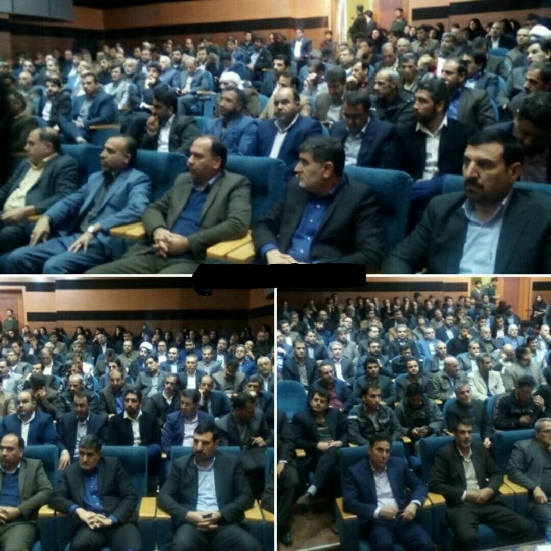 مهندس حسن بیگی در مراسم گرامی داشت یاد شهدای کارمند حضور یافت مهندس حسن بیگی در مراسم گرامی داشت یاد شهدای کارمند حضور یافت