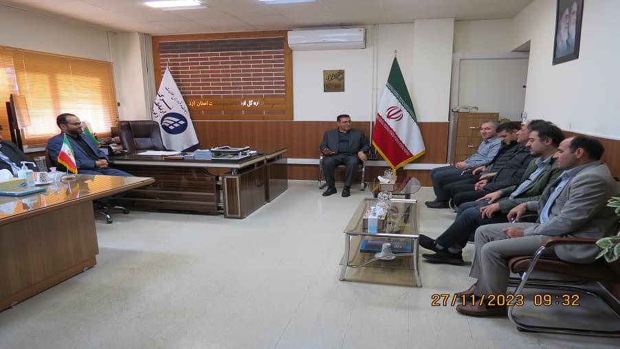 دیدار بسیجیان با سرپرست ارتباطات زیرساخت استان اردبیل/ غبار روبی مزار شهدای گمنام دیدار بسیجیان با سرپرست ارتباطات زیرساخت استان اردبیل/ غبار روبی مزار شهدای گمنام