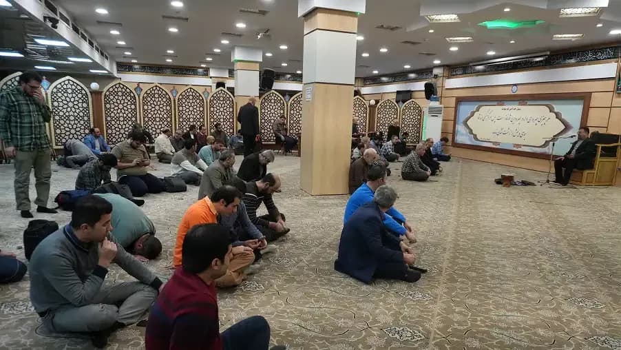 جشن مبعث حضرت رسول اکرم(ص) در شرکت ارتباطات زیرساخت برگزار شد جشن مبعث حضرت رسول اکرم(ص) در شرکت ارتباطات زیرساخت برگزار شد