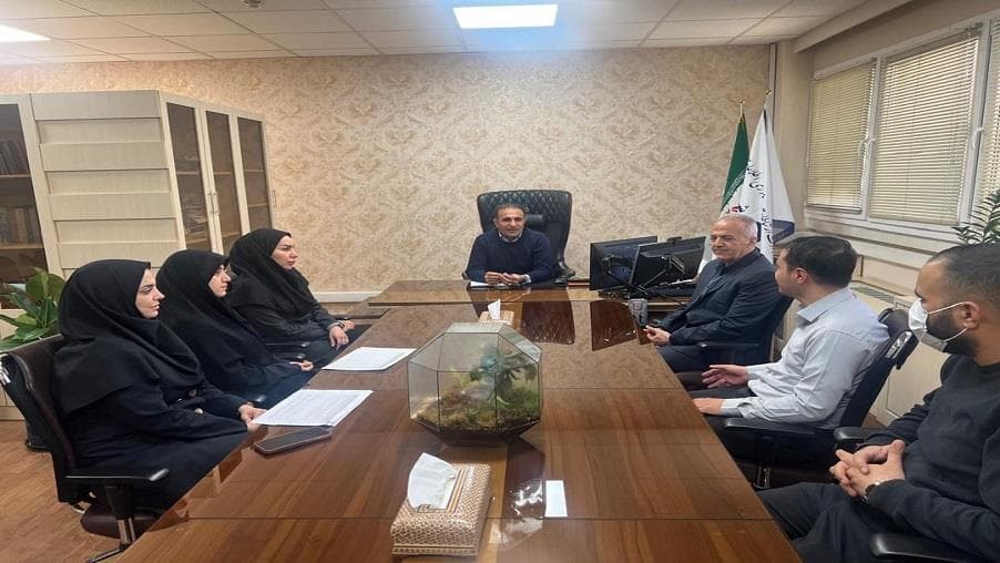 تقدیر از رابطین رفاهی و متصدیان نمونه استان تقدیر از رابطین رفاهی و متصدیان نمونه استان