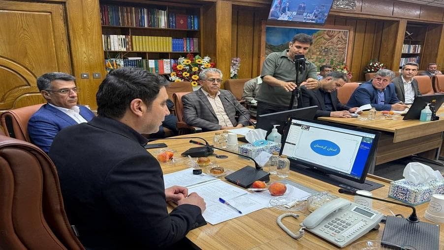 جلسه توسعه و بهبود زیرساختهای ارتباطی با حضور مدیریت ارتباطات زیرساخت استا کردستان برگزار شد جلسه توسعه و بهبود زیرساختهای ارتباطی با حضور مدیریت ارتباطات زیرساخت استا کردستان برگزار شد