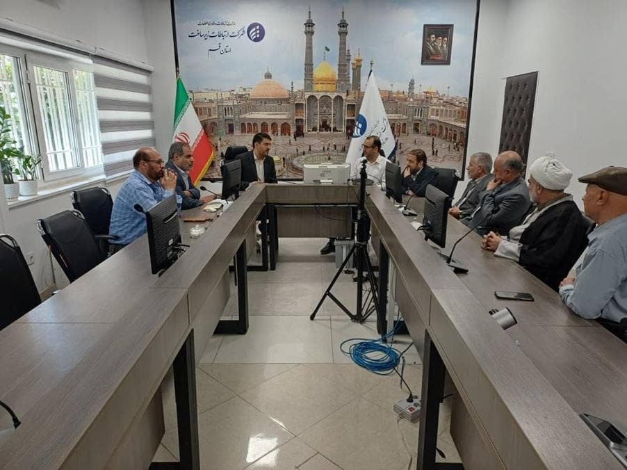 دیدار فرمانده بسیج کارکنان استان قم با مدیر ارتباطات زیرساخت استان